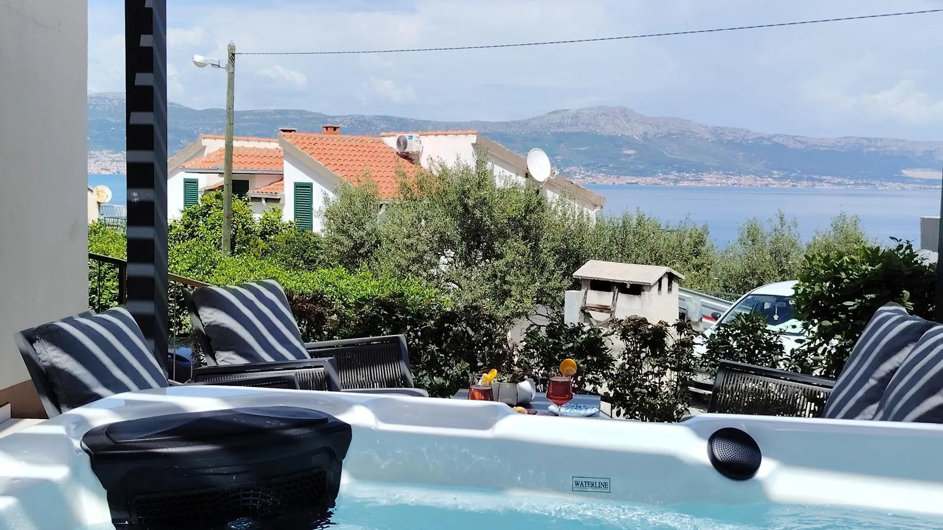 Villa Madu Trogir 0*,  Croatia