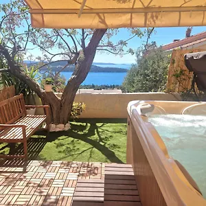 Apartament Elza, Trogir