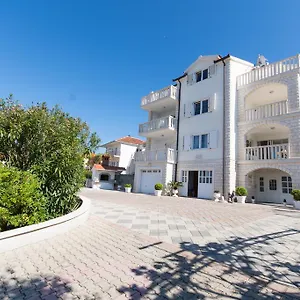  Apartman Snjezana
