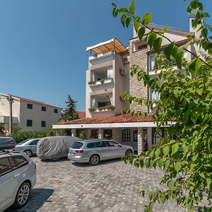  Apartman Vojin